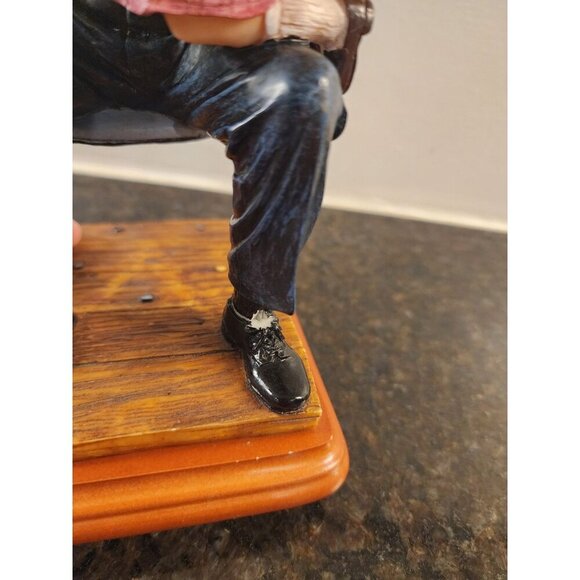 Vanmark Blue Hats Of Bravery "Daddy's Girl" Retired Police Figurine 2/0944 - Picture 6 of 11